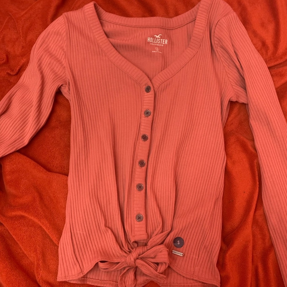 Hollister long sleeve top